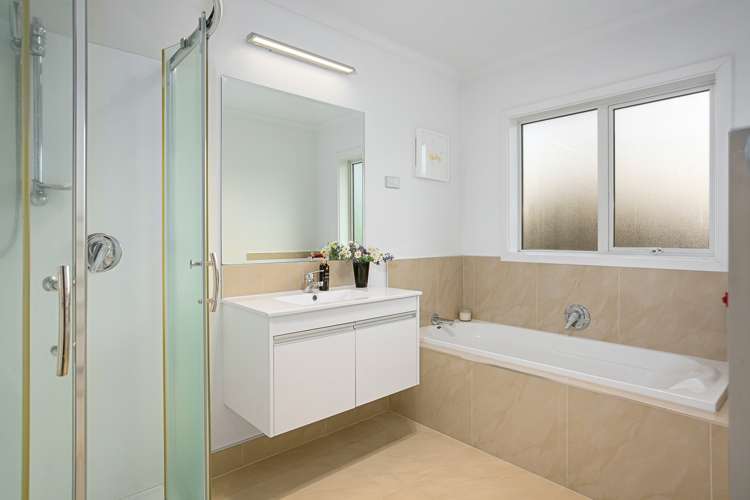 47 West Thompson Street Leamington_14