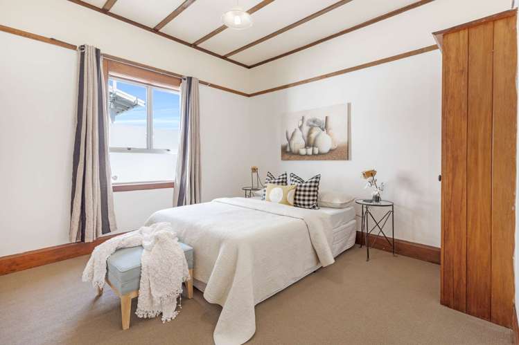 11 Chelwood Street Takaro_12