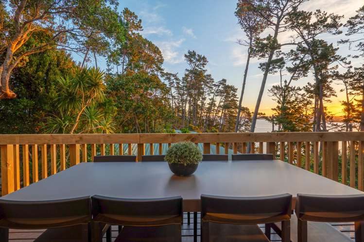 32 Rosecamp Road Beach Haven_11