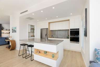 25 Resolution Place_4