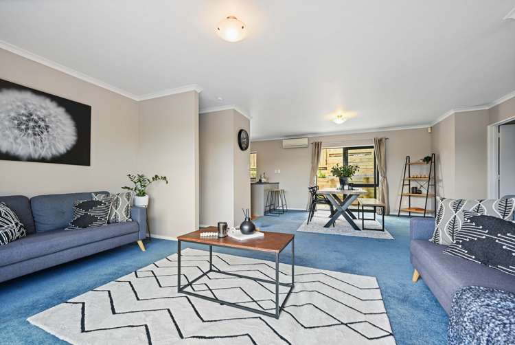 30 Pointon Glade Grandview Heights_8