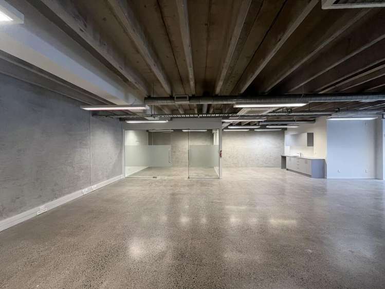 355 New North Road Kingsland_8