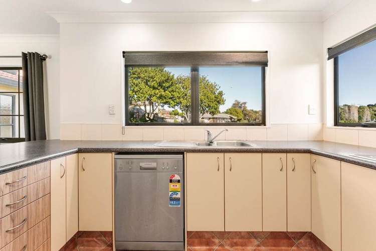 15 Bayvista Close_3