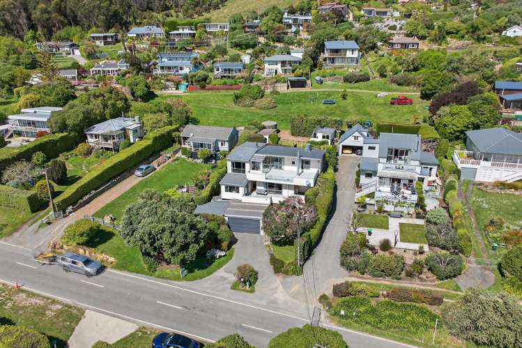 420 Marine Drive Charteris Bay_38