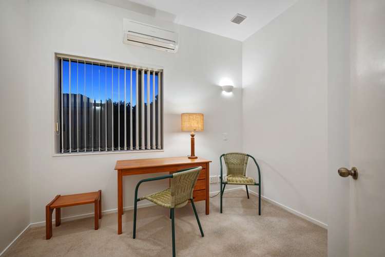 28 Rosemary Avenue Forrest Hill_12