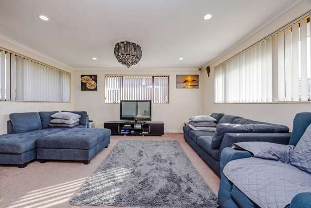 15 Tilberg Street Mangere East_1