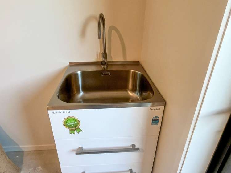 63 Henshaw Street Woodend_18