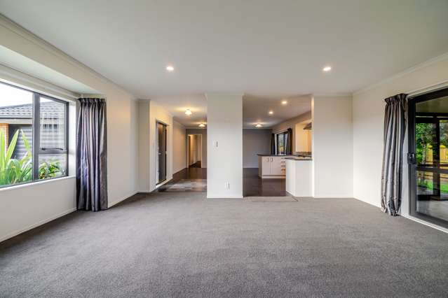 22 Liberty Grove Kelvin Grove_4
