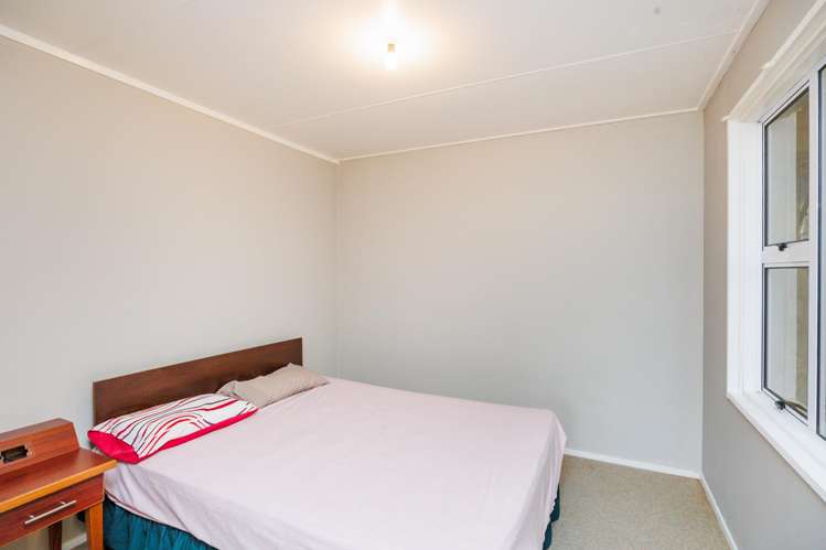 111 Koputara Road Himatangi Beach_12