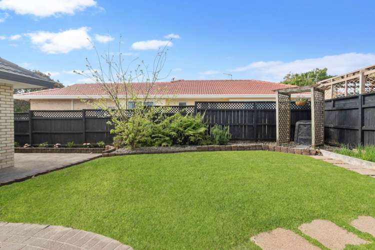 71 Glenross Drive Wattle Downs_11