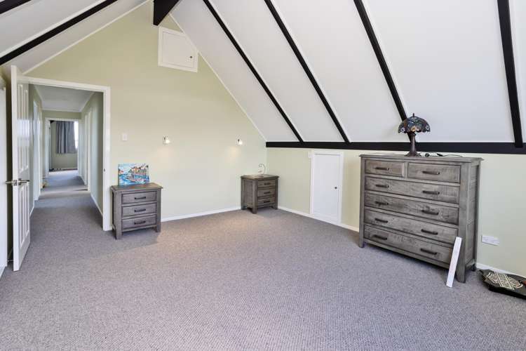 700 and 702 Tweed Street Newfield_12