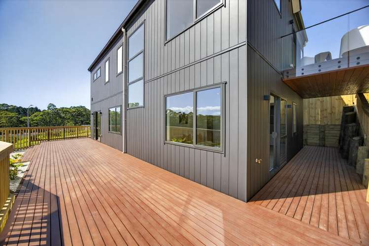 244E West Hoe Heights Orewa_31