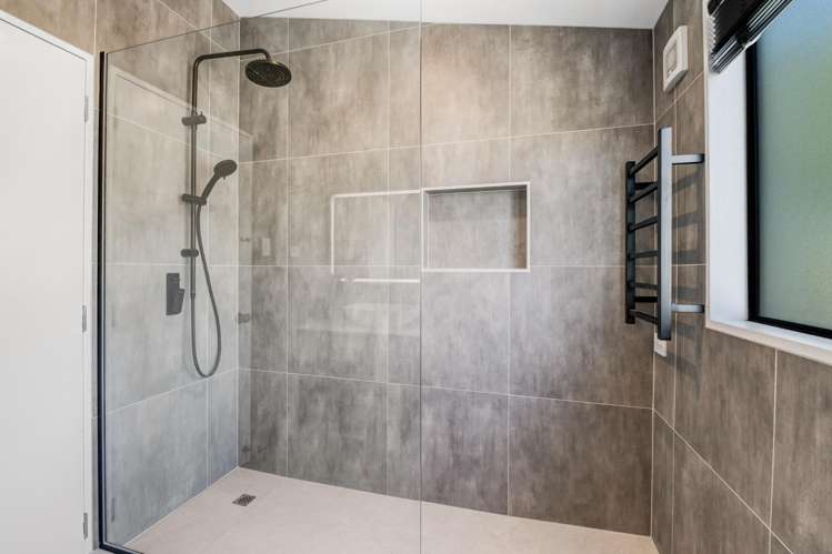 14 Mallard Place Unsworth Heights_19