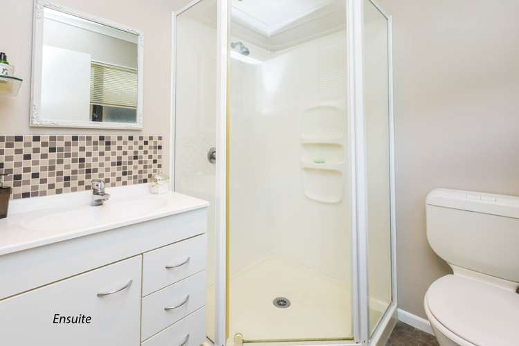 9 Talbot Grove Trentham_10