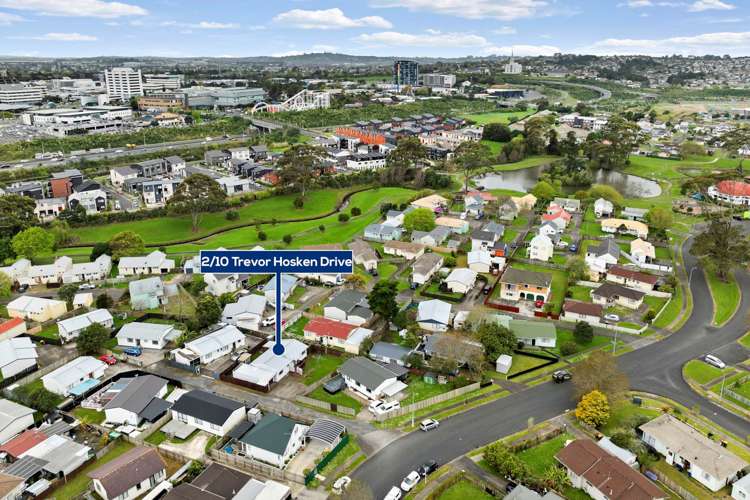 2/10 Trevor Hosken Drive Wiri_23