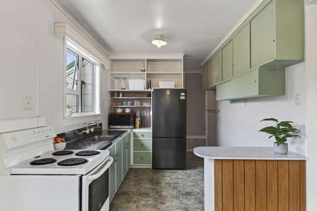 135 Tukapa Street Westown_2