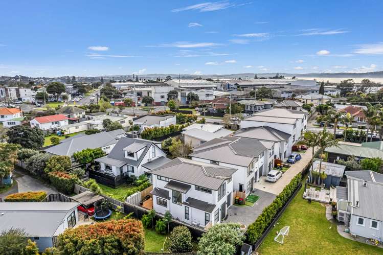 6/684 Te Atatu Road Te Atatu Peninsula_24