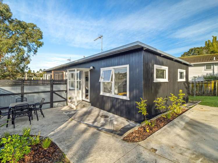 2/6 Tallington Crescent Torbay_15