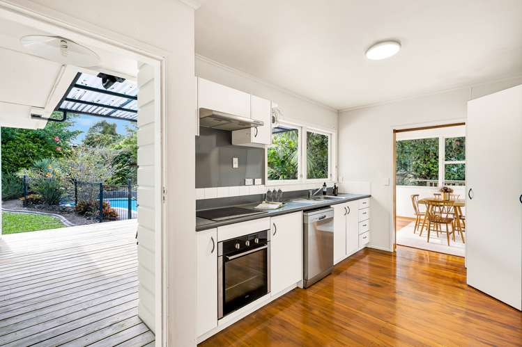 6 Merchant Avenue Te Atatu South_9