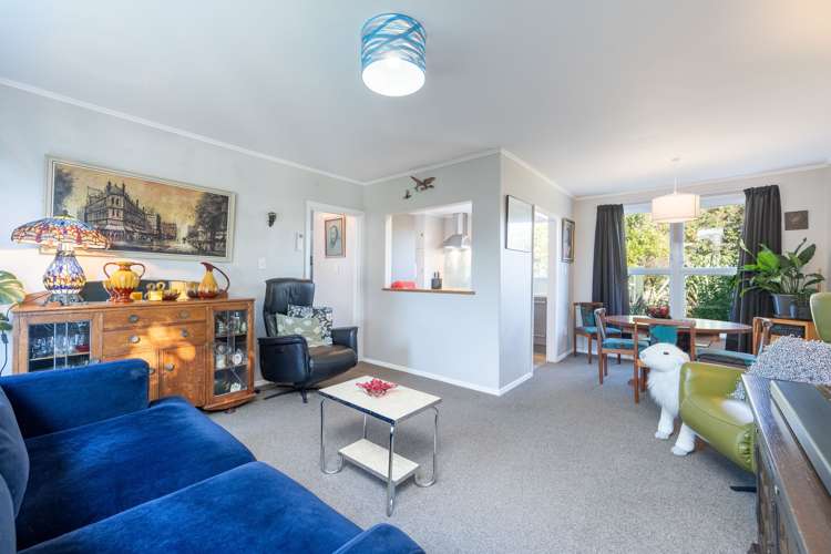 2/195 Bedford Street Cannons Creek_5