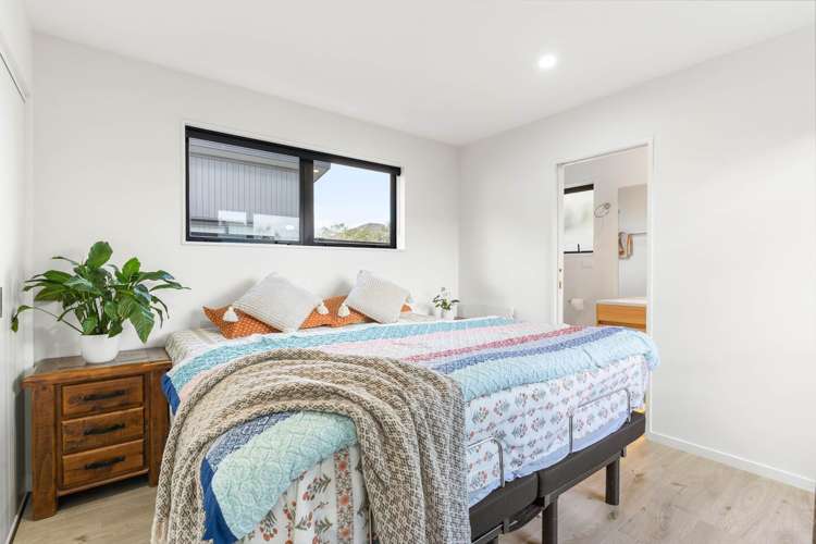 24 Farmland Road Papakura_12