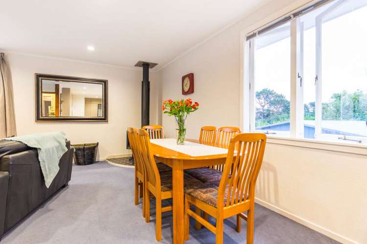 5 Hughes Terrace Te Atatu Peninsula_9