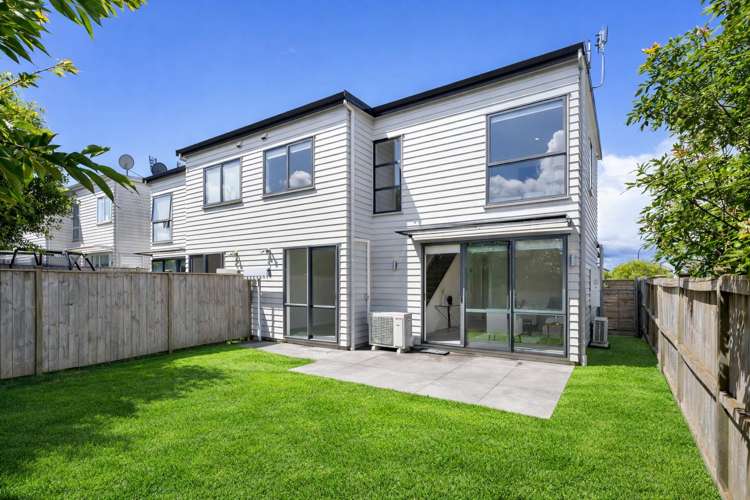 7 Costa Viva Crescent Karaka_11