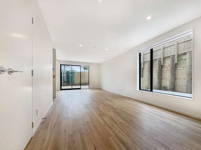 19D Pavola Grove 10878_3