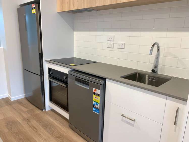 87 Papatupu Way Kumeu_5