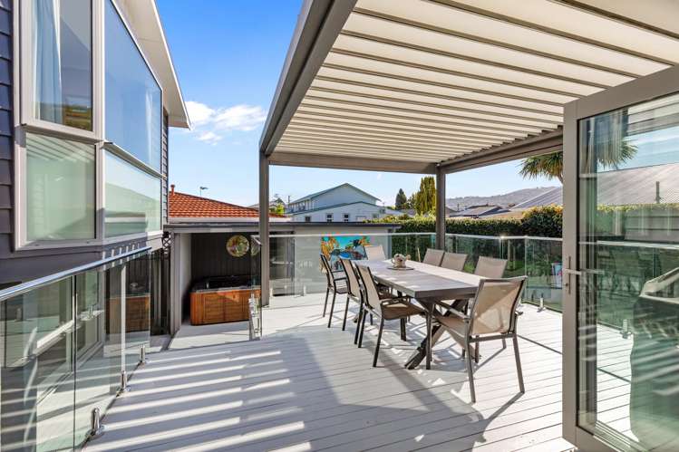 24 Holyoake Crescent Avalon_7