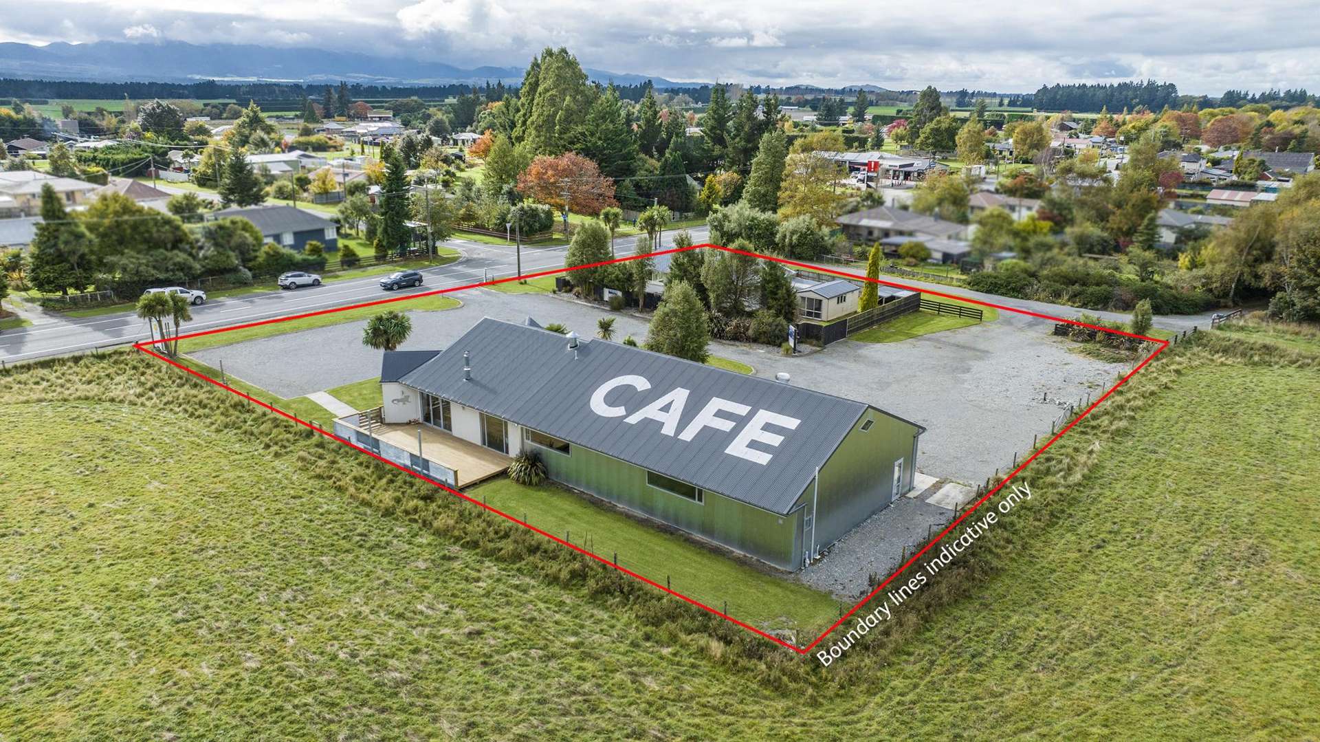 5695 West Coast Road Springfield_0