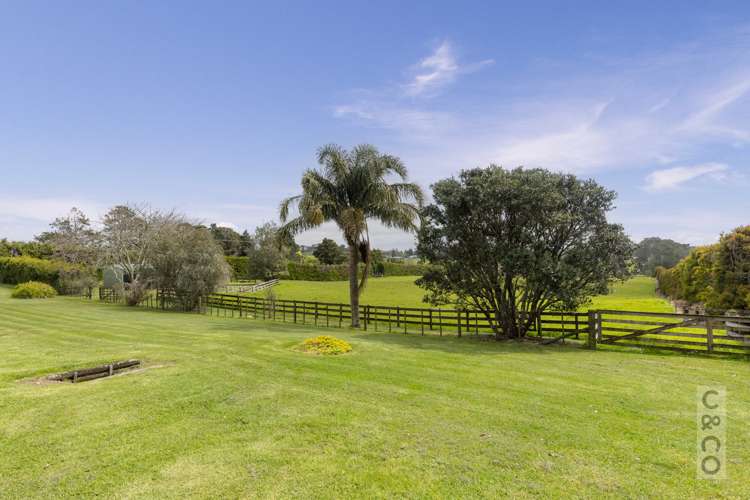 8 Hanham Road Kumeu_13