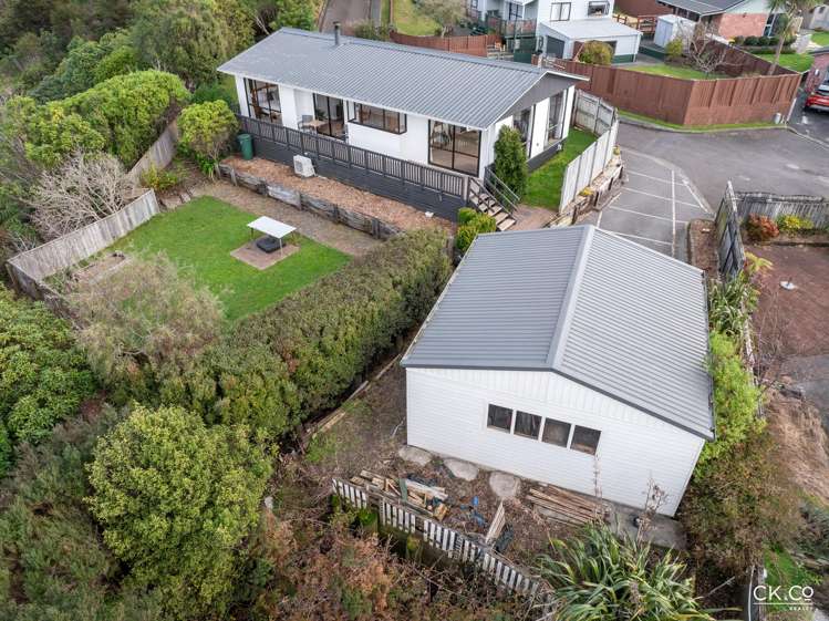 20 Fenchurch Grove Stokes Valley_17