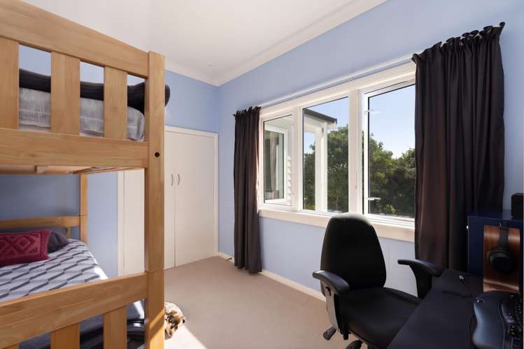 5 Kakenga Road Stoke_11