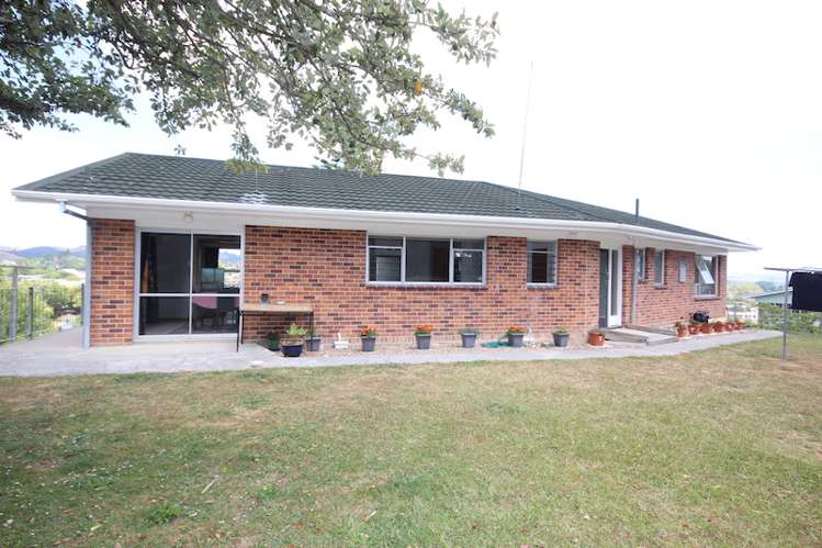 86 Russell Road Huntly_11