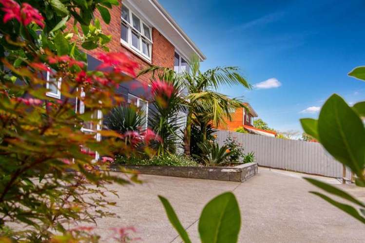 127 Bleakhouse Road Mellons Bay_5