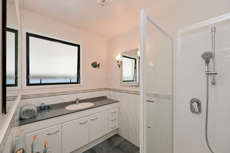 24 Moorhouse Street Taradale_11