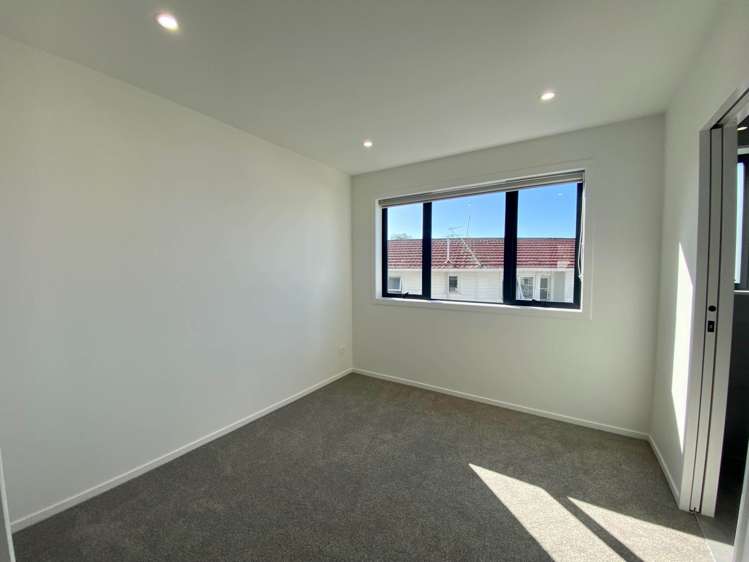 C/206 Archers Road Wairau Valley_4