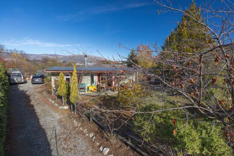 19 Dale Street Albert Town_14