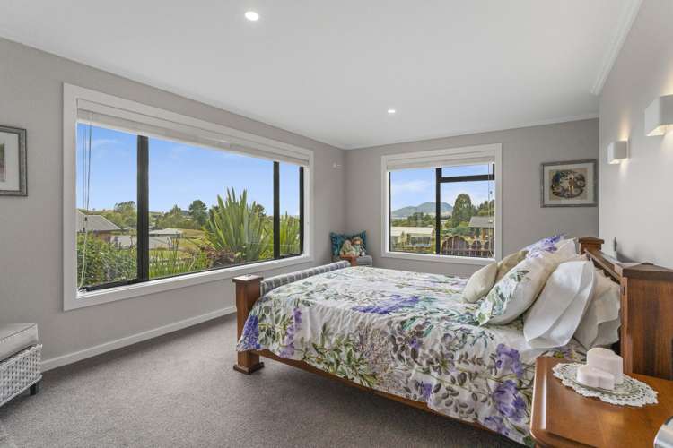16 Lochinvar Lane Acacia Bay_7