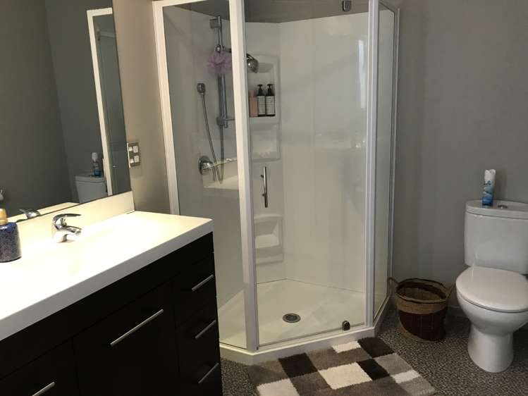 12 Raddington Way Huntington_14