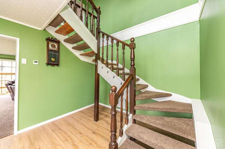 1a Brassey Road Saint Johns Hill_18