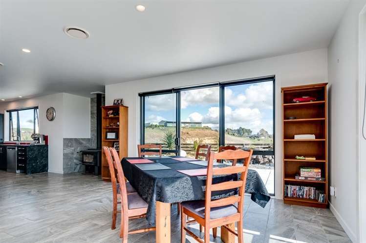 33 Quarry Ridge Poraiti_15