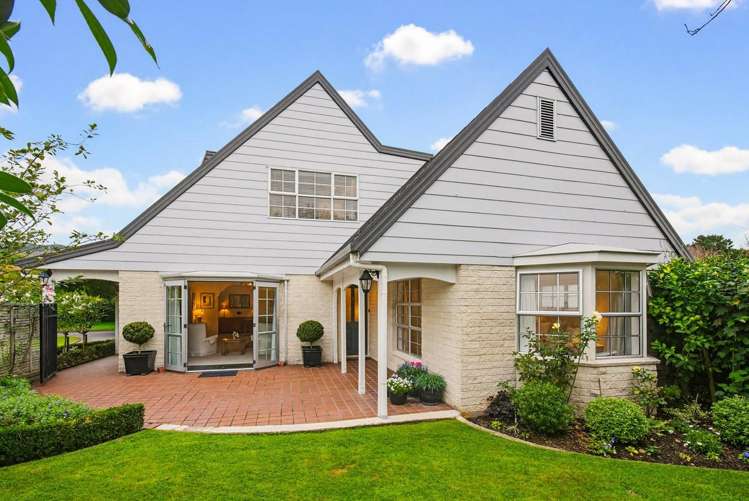 5 Patterson Grove Waikanae_11