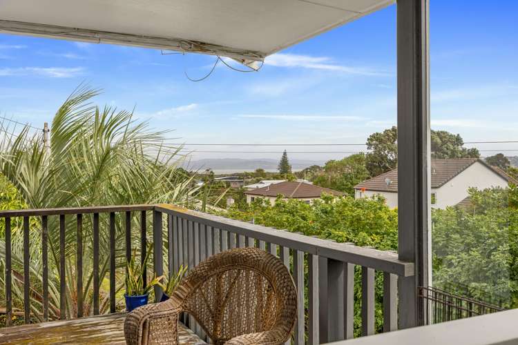 95 & 93 Wallace Road Mangere Bridge_11