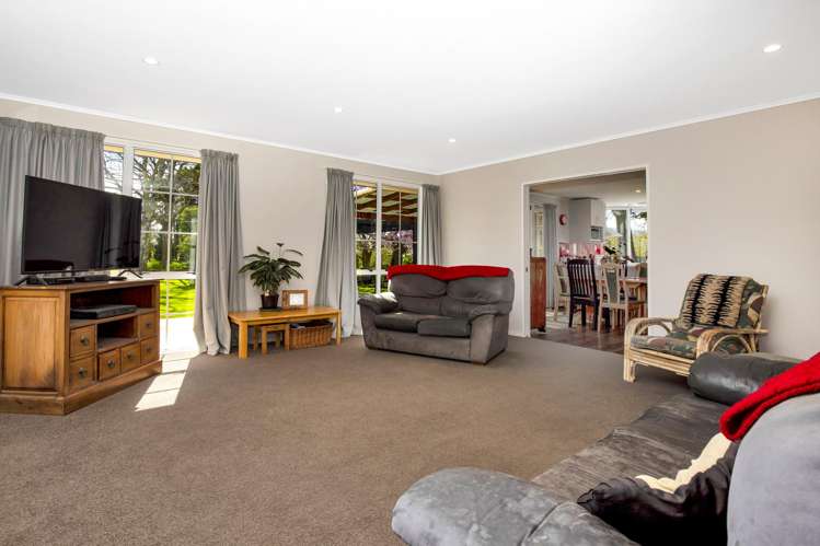 97 Gear Road Te Horo_9