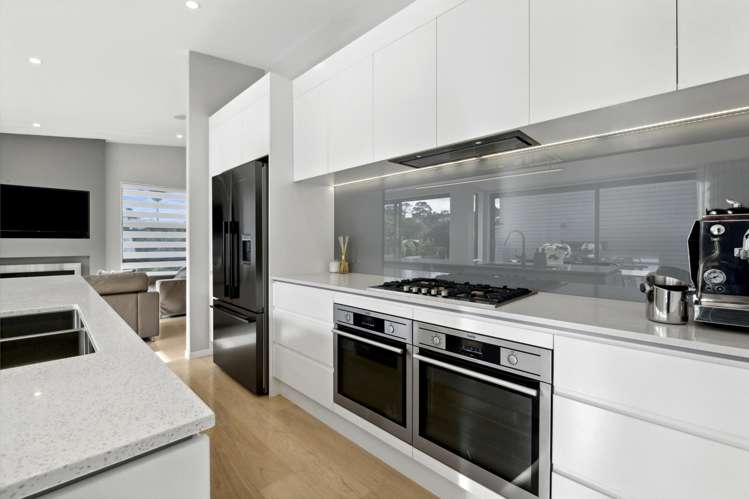 29a Penzance Road Mairangi Bay_11