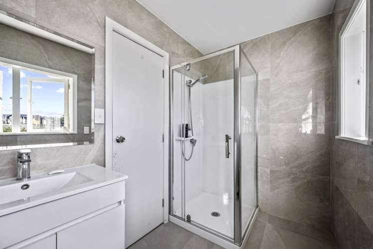 68 Main Road Kumeu_9