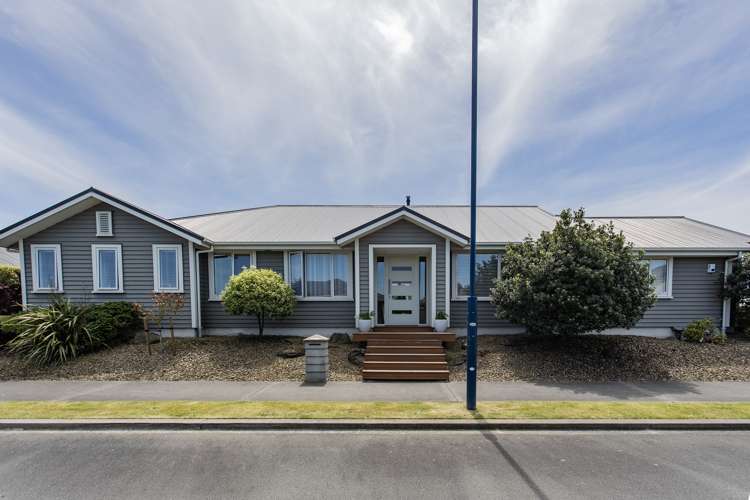 10 Kuta Street Pegasus_17