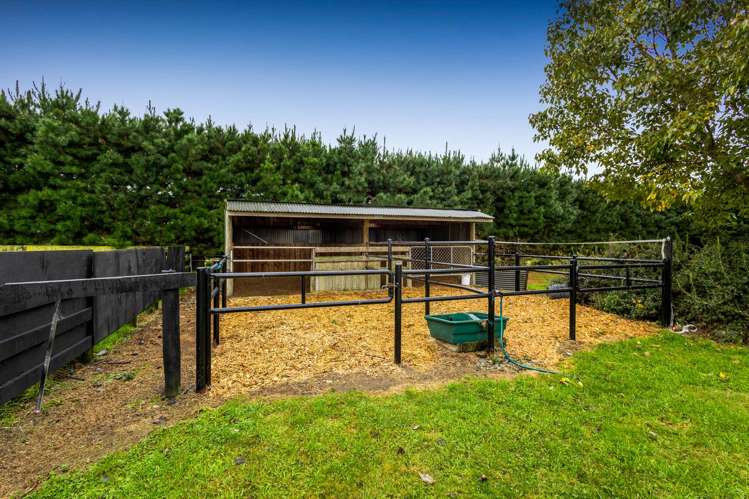 2122 Wards Road, Charing Cross, Darfield_22